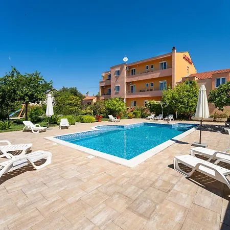 Apartman Bonex-2 By Interhome