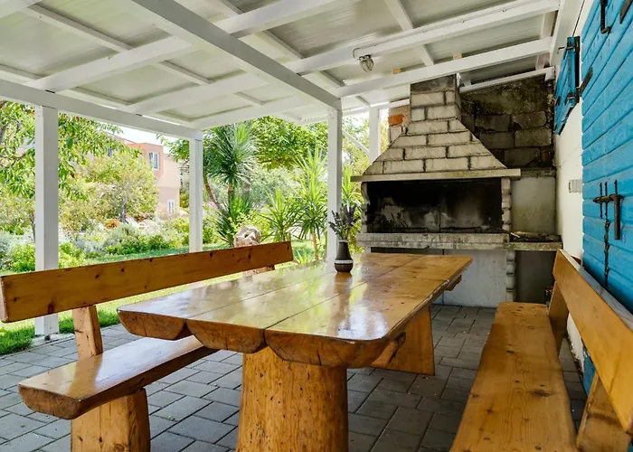 Bonex-2 By Interhome דירה פריבלאקה