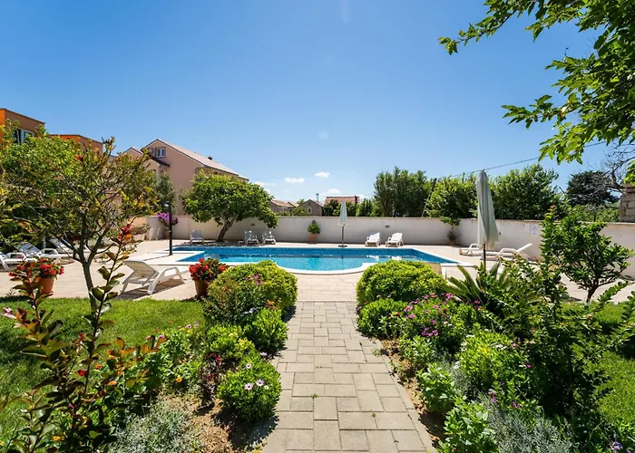 Bonex-2 By Interhome * פריבלאקה