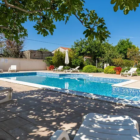 Apartamento Bonex-2 By Interhome Privlaka (Zadar)